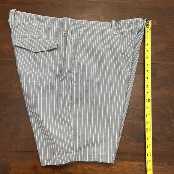 Banana Republic Mens Vintage Straight Flat Front Blue White Striped Shorts 38 - Picture 6 of 8